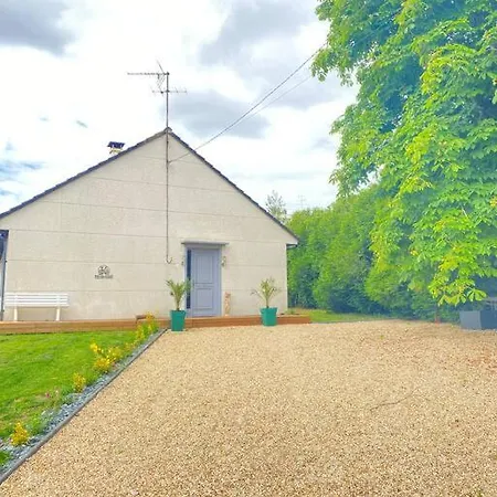 Holiday home Maison 100m2 Avec Piscine A 2h De Paris Tillieres-sur-Avre
